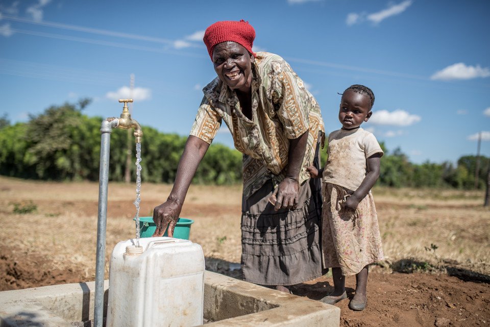 想了解更多水和衛生設施如何改變貧窮人的生活？